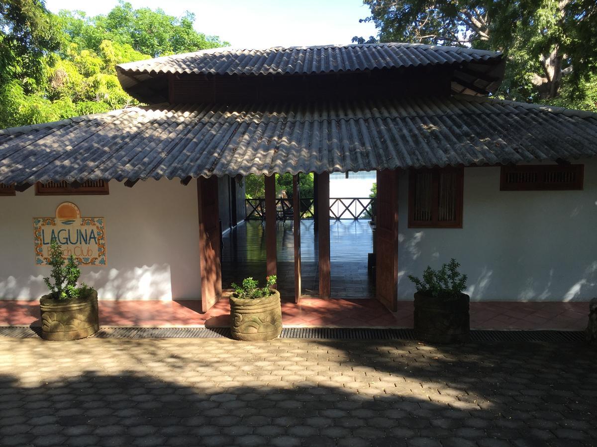 Laguna Beach Club La Laguna Bagian luar foto