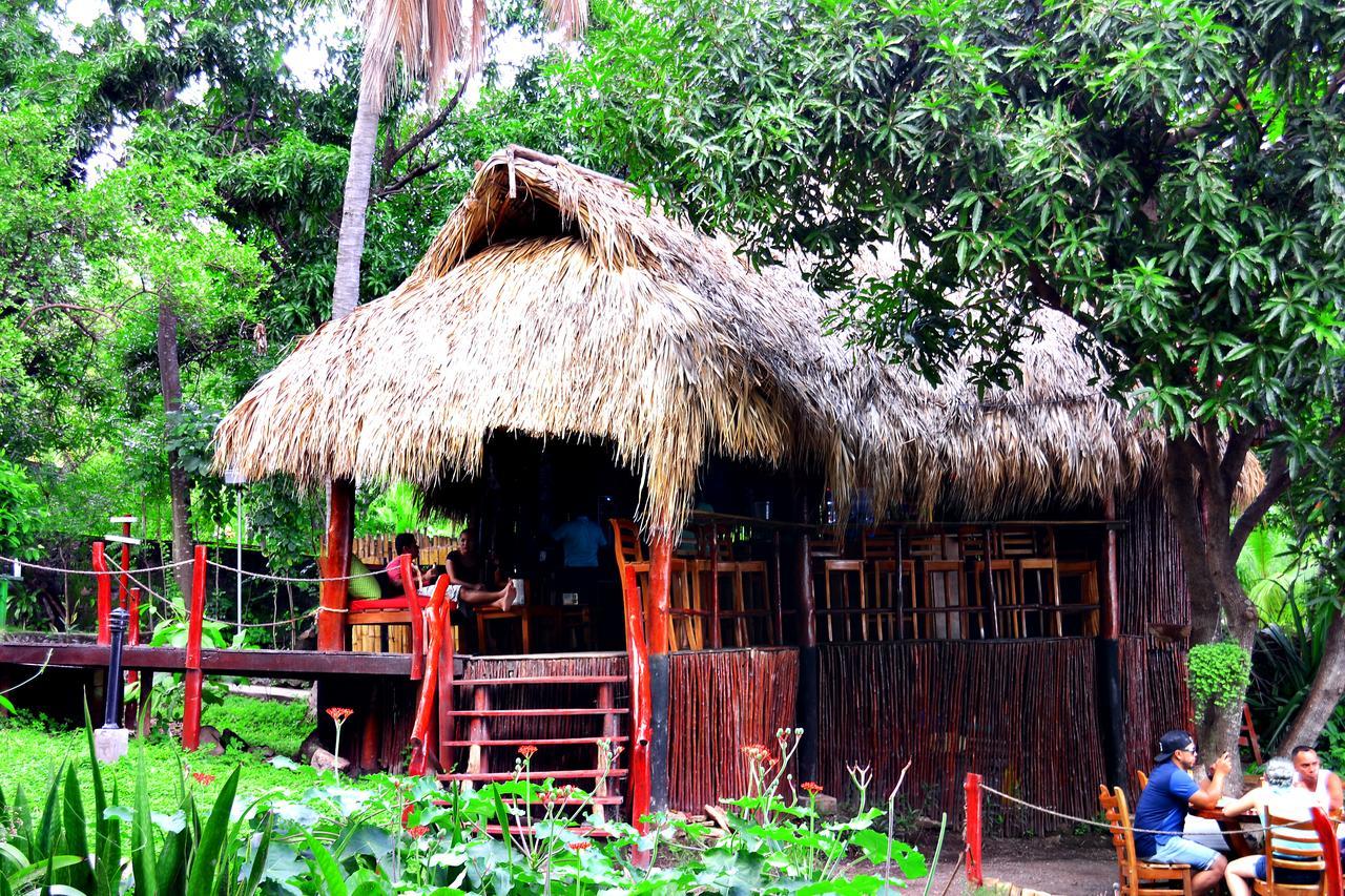 Laguna Beach Club La Laguna Bagian luar foto